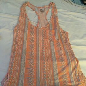 Pretty design tank top